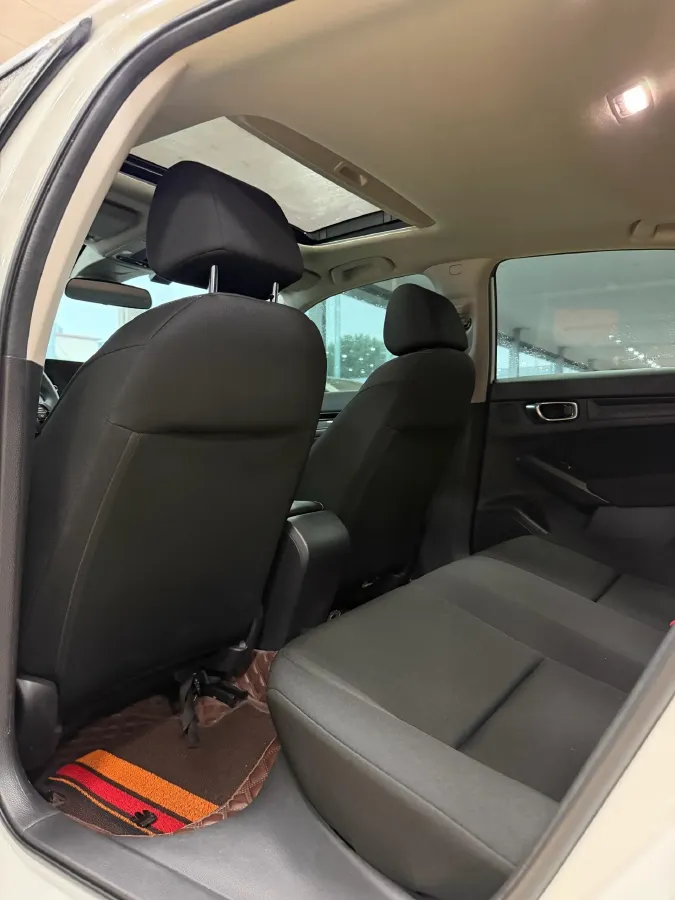 2022 Honda Civic 1.5T 182HP L4 CVT,autocango,china used car exporter,china ev exporter,chinese used car exporter,chinese used ev exporter