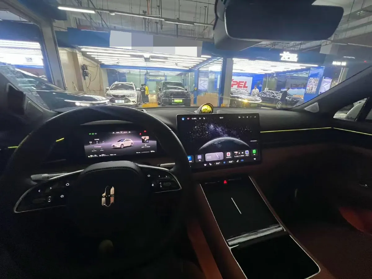 2025 AITO AITO M5 1.5T 152HP L4 REEV 42KWH,autocango,china used car exporter,china ev exporter,chinese used car exporter,chinese used ev exporter