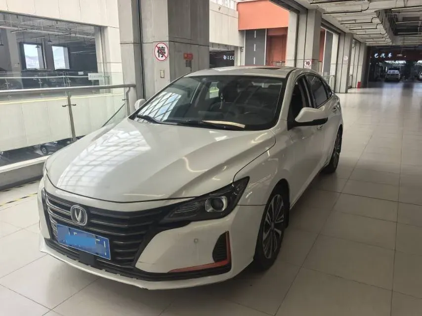 2021 ChangAn Raeton CC 1.5T 180HP L4 7DCT,autocango,china used car exporter,china ev exporter,chinese used car exporter,chinese used ev exporter