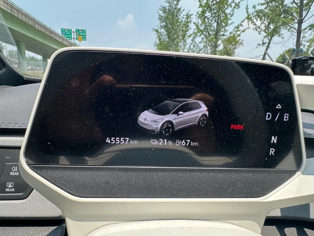 2023 Volkswagen ID.3 BEV 52.8KWH,autocango,china used car exporter,china ev exporter,chinese used car exporter,chinese used ev exporter