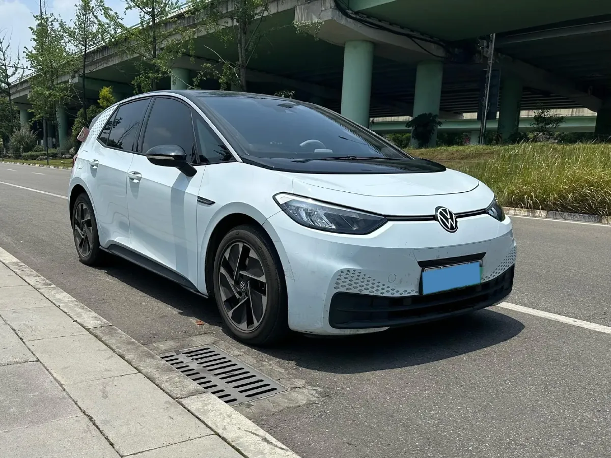 2023 Volkswagen ID.3 BEV 52.8KWH,autocango,china used car exporter,china ev exporter,chinese used car exporter,chinese used ev exporter