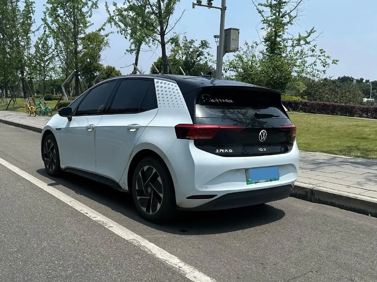 2023 Volkswagen ID.3 BEV 52.8KWH,autocango,china used car exporter,china ev exporter,chinese used car exporter,chinese used ev exporter