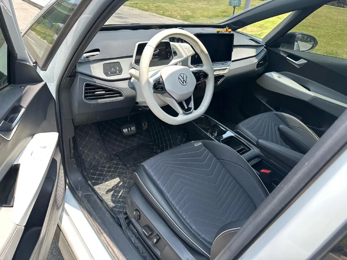 2023 Volkswagen ID.3 BEV 52.8KWH,autocango,china used car exporter,china ev exporter,chinese used car exporter,chinese used ev exporter