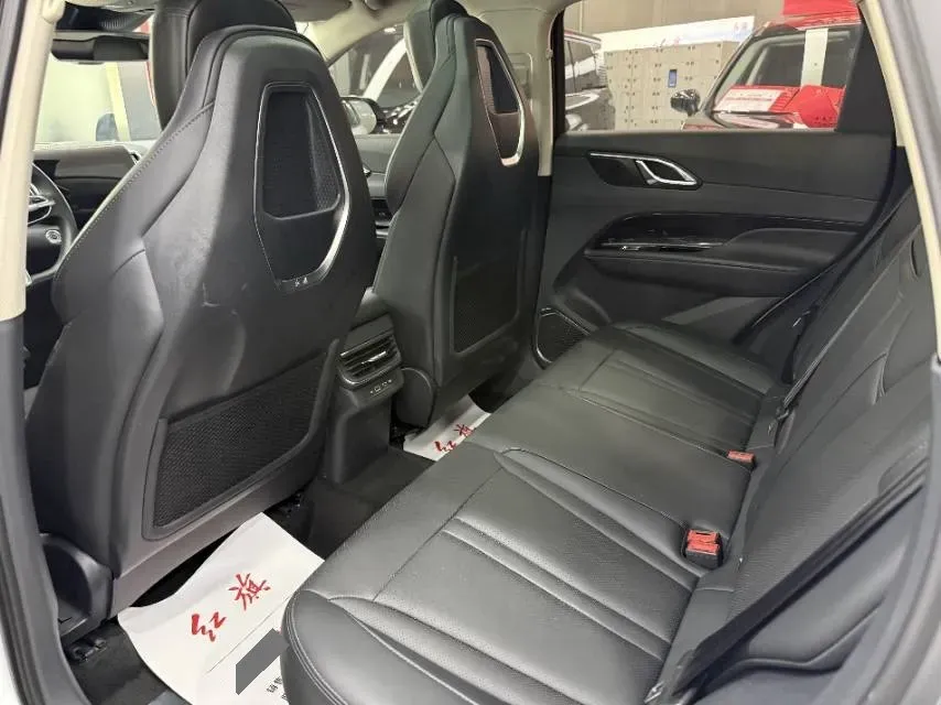 2023 HongQi HS3 1.5T 169HP L4 7DCT,autocango,china used car exporter,china ev exporter,chinese used car exporter,chinese used ev exporter