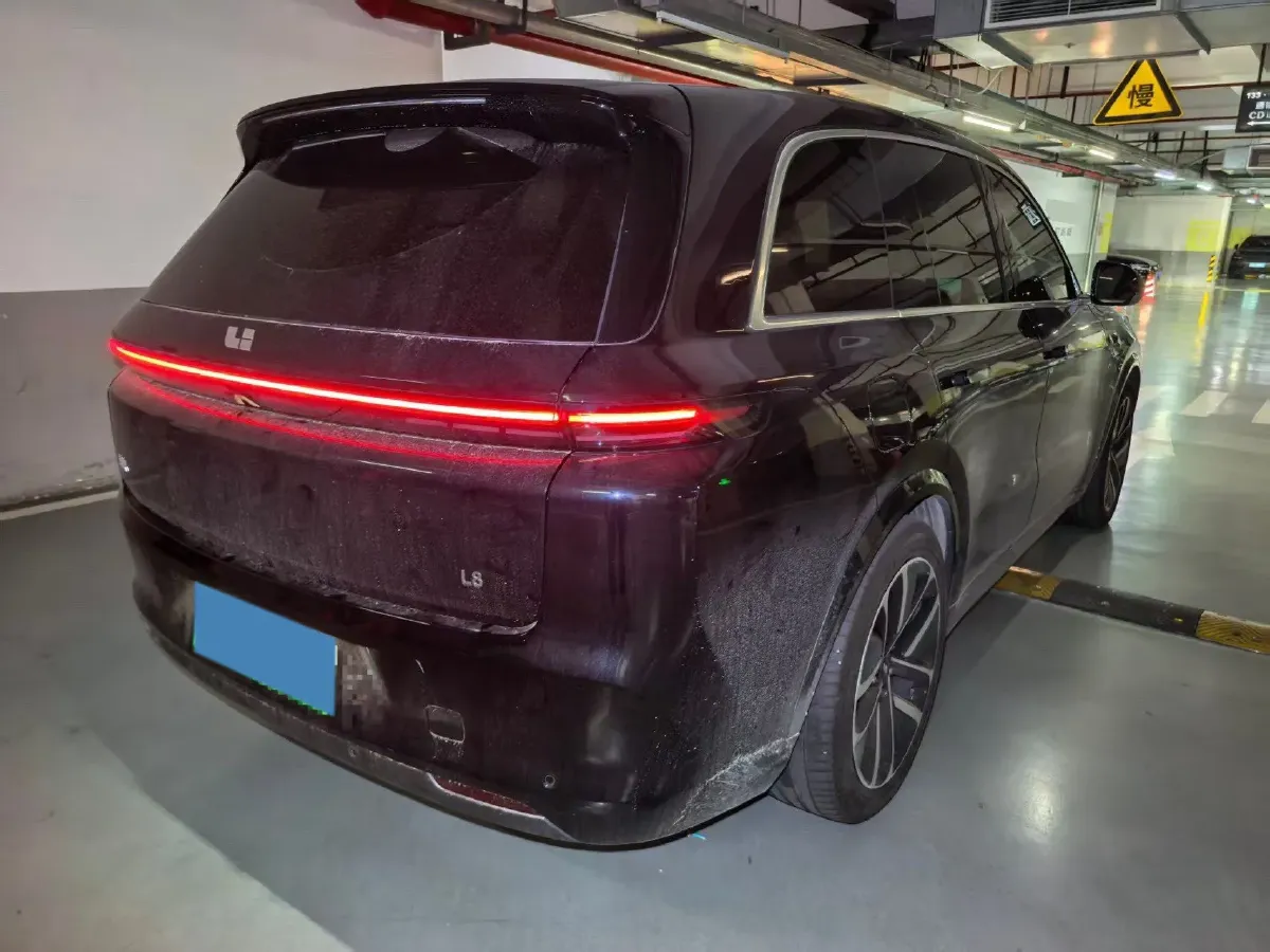 2025 Li L8 Range Extended 154HP REEV,autocango,china used car exporter,china ev exporter,chinese used car exporter,chinese used ev exporter