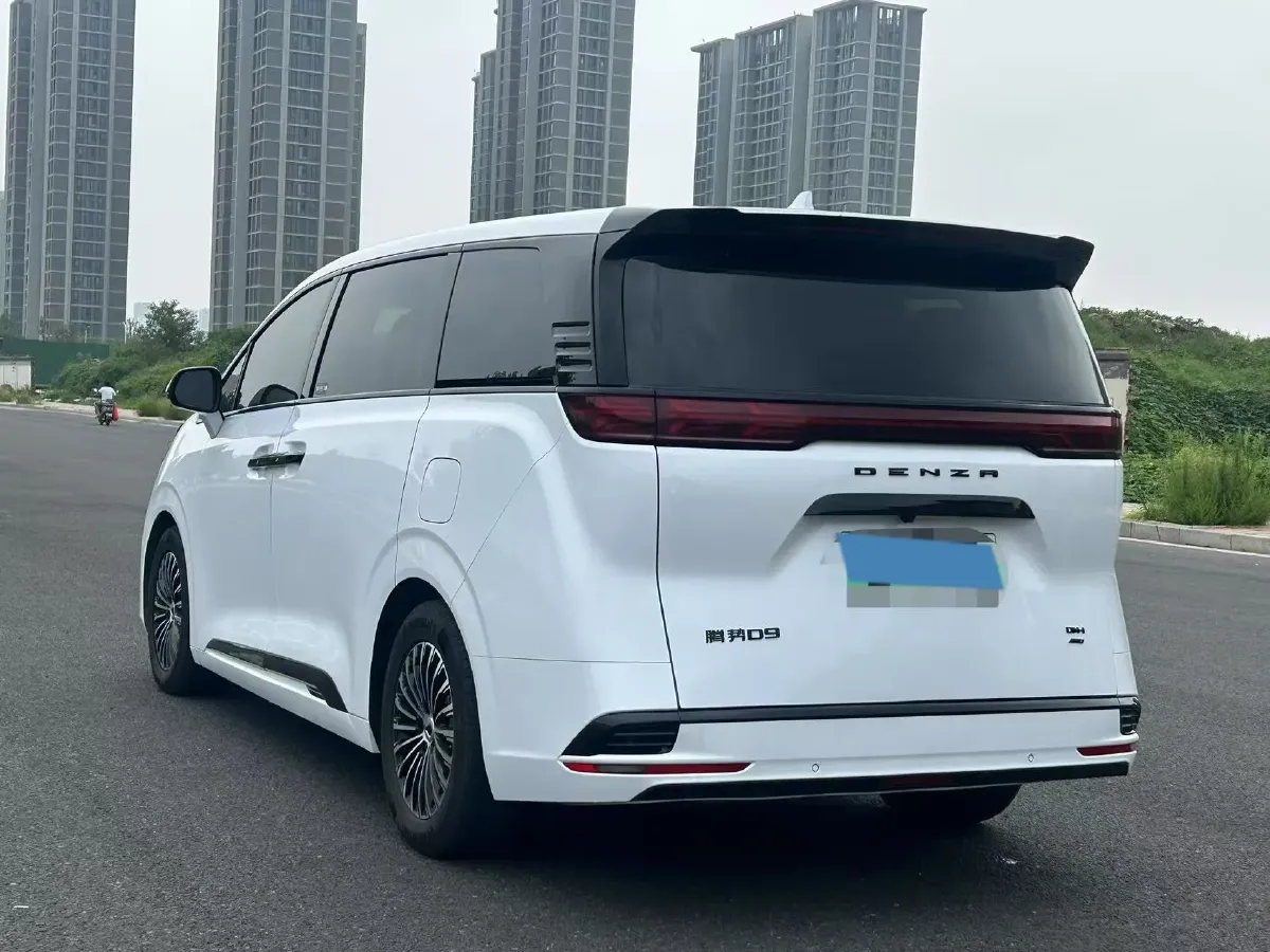2022 Mercedes-Benz GLC Class 2.0T 197HP L4 9AT,autocango,china used car exporter,china ev exporter,chinese used car exporter,chinese used ev exporter
