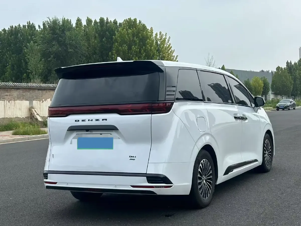 2022 Mercedes-Benz GLC Class 2.0T 197HP L4 9AT,autocango,china used car exporter,china ev exporter,chinese used car exporter,chinese used ev exporter