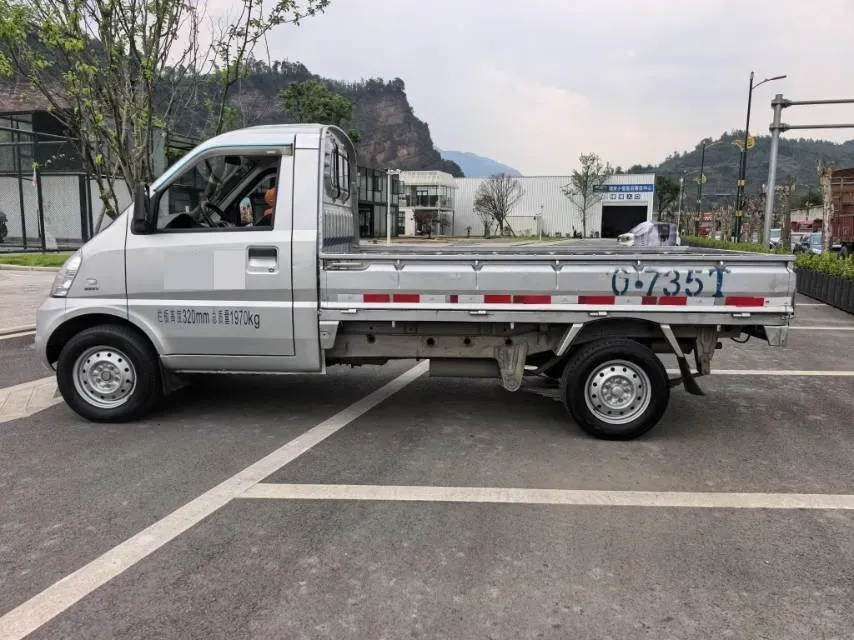 2021 WuLing RongGuang Mini Truck 1.5L 99HP L4 5MT,autocango,china used car exporter,china ev exporter,chinese used car exporter,chinese used ev exporter