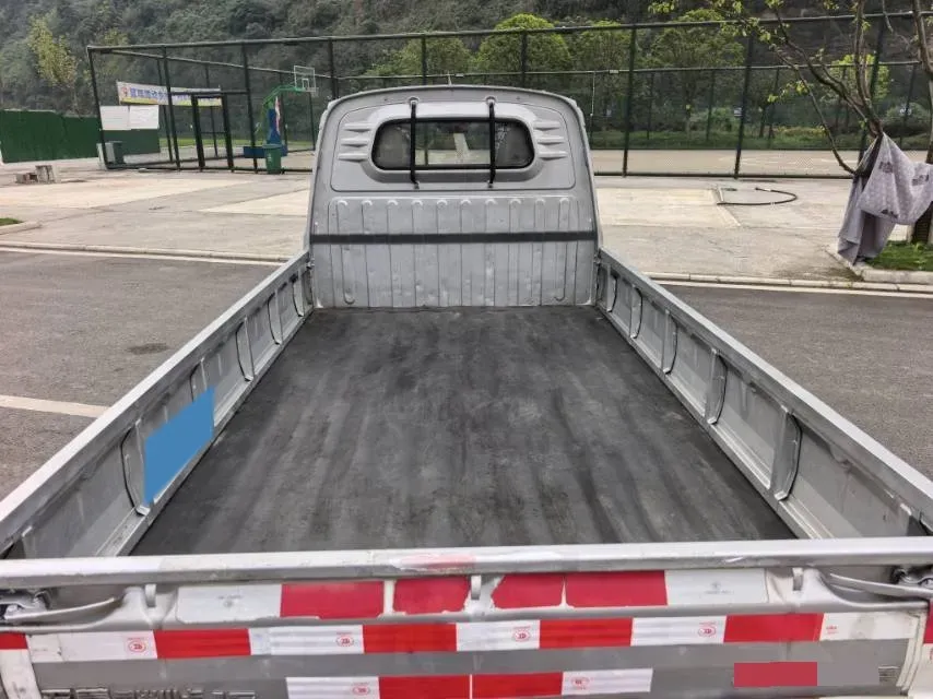 2021 WuLing RongGuang Mini Truck 1.5L 99HP L4 5MT,autocango,china used car exporter,china ev exporter,chinese used car exporter,chinese used ev exporter