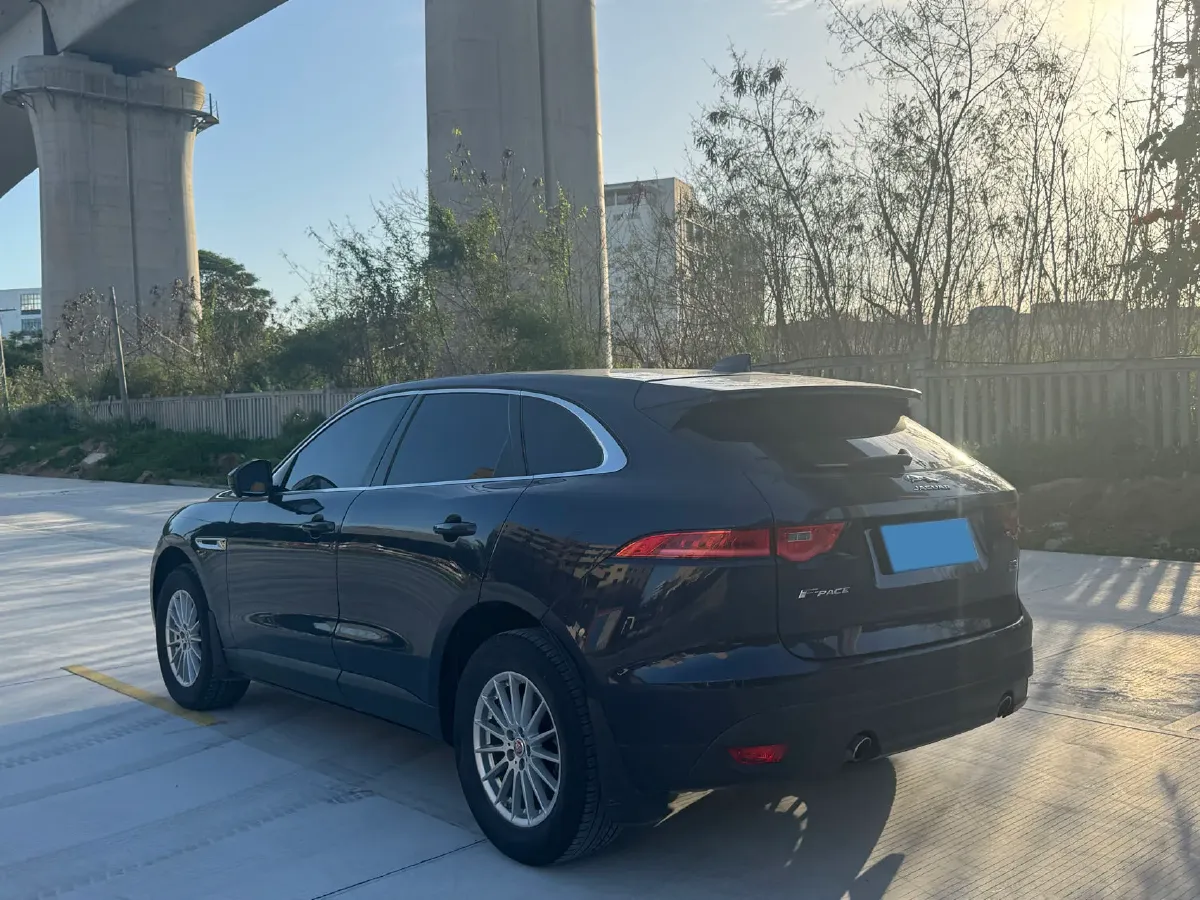 2020 Jaguar F-PACE 2.0T 250HP L4 8AT,autocango,china used car exporter,china ev exporter,chinese used car exporter,chinese used ev exporter