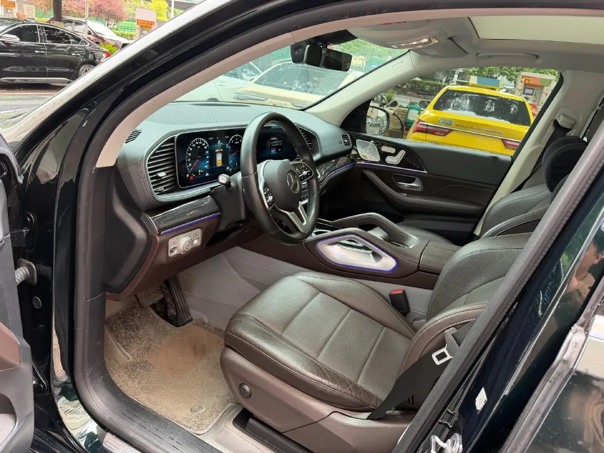 2022 Mercedes-Benz GLE Class 2.0T 258HP L4 9AT,autocango,china used car exporter,china ev exporter,chinese used car exporter,chinese used ev exporter