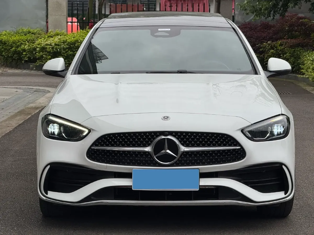 2024 Mercedes-Benz C Class 1.5T 204HP L4 9AT,autocango,china used car exporter,china ev exporter,chinese used car exporter,chinese used ev exporter