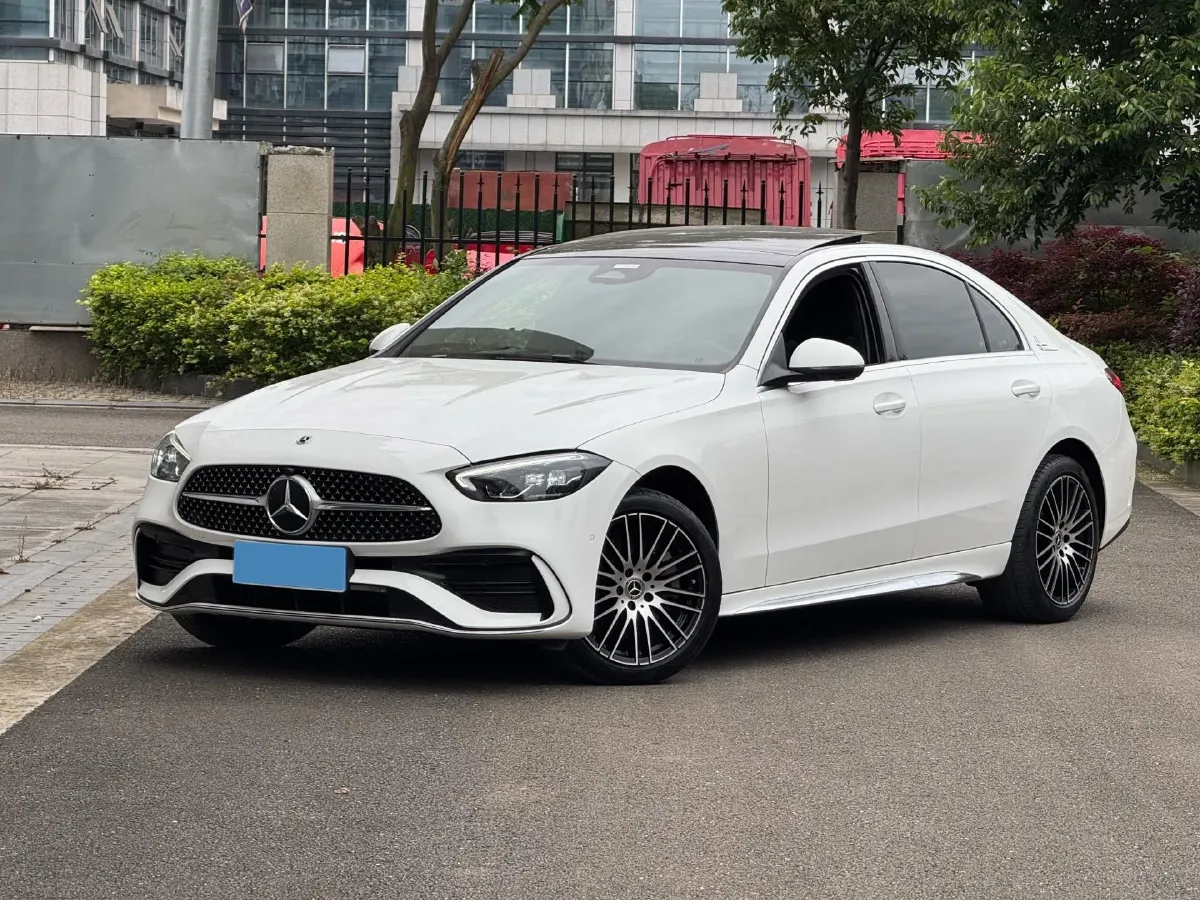 2024 Mercedes-Benz C Class 1.5T 204HP L4 9AT,autocango,china used car exporter,china ev exporter,chinese used car exporter,chinese used ev exporter