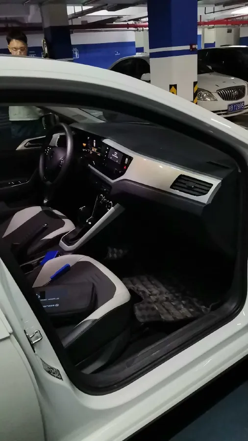 2023 Volkswagen Polo 1.5L 110HP L4 6AT,autocango,china used car exporter,china ev exporter,chinese used car exporter,chinese used ev exporter