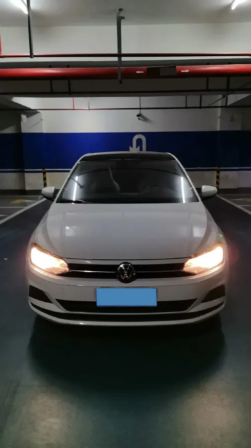 2023 Volkswagen Polo 1.5L 110HP L4 6AT,autocango,china used car exporter,china ev exporter,chinese used car exporter,chinese used ev exporter