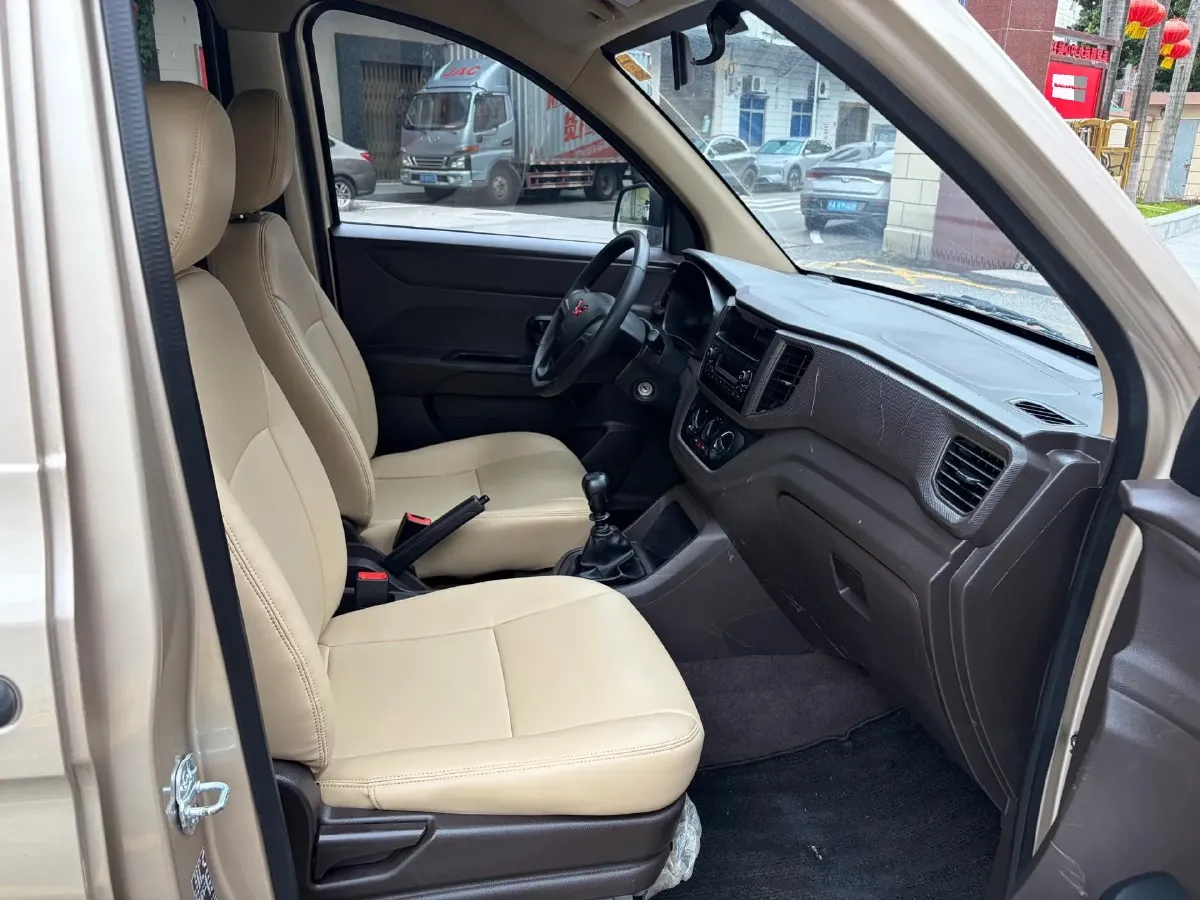 2021 ChangAn KuaYue KuaYueWang X3 1.6L 122HP L4 5MT,autocango,china used car exporter,china ev exporter,chinese used car exporter,chinese used ev exporter
