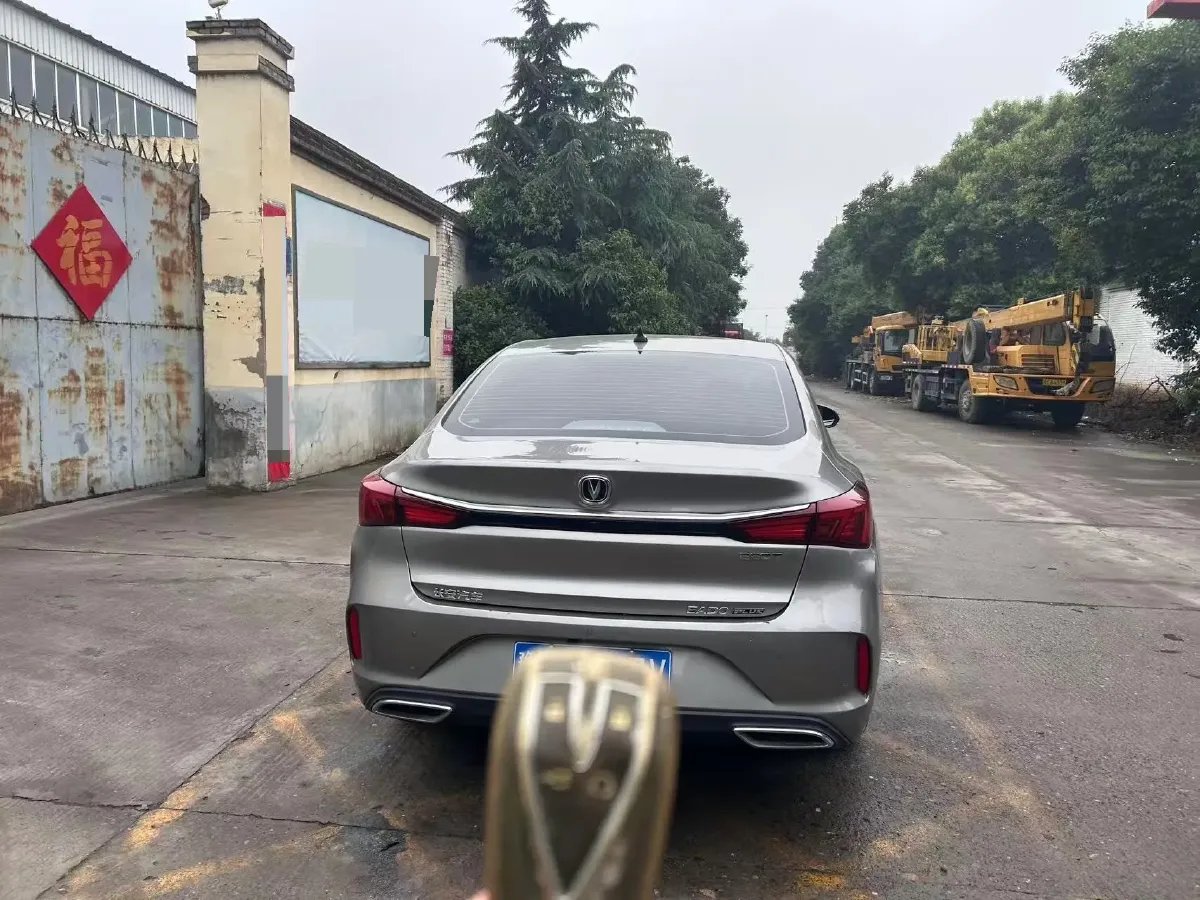 2021 ChangAn Eado 1.4T 160HP L4 7DCT,autocango,china used car exporter,china ev exporter,chinese used car exporter,chinese used ev exporter