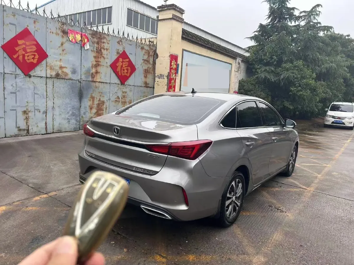 2021 ChangAn Eado 1.4T 160HP L4 7DCT,autocango,china used car exporter,china ev exporter,chinese used car exporter,chinese used ev exporter