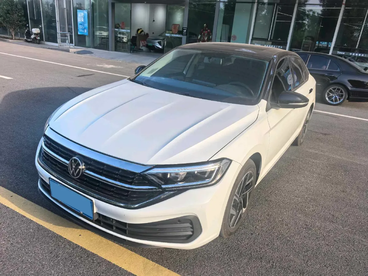 2025 Volkswagen Sagitar 1.5T 160HP L4 7DCT,autocango,china used car exporter,china ev exporter,chinese used car exporter,chinese used ev exporter