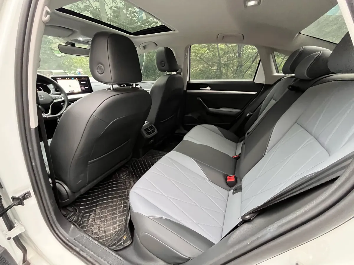 2023 Volkswagen Lavida 1.5L 113HP L4 6AT,autocango,china used car exporter,china ev exporter,chinese used car exporter,chinese used ev exporter