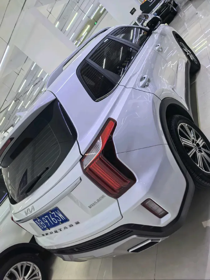 2021 Kia Sportage R 2.0L 161HP L4 6AT,autocango,china used car exporter,china ev exporter,chinese used car exporter,chinese used ev exporter