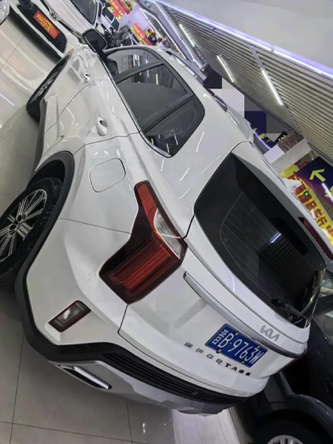 2021 Kia Sportage R 2.0L 161HP L4 6AT,autocango,china used car exporter,china ev exporter,chinese used car exporter,chinese used ev exporter