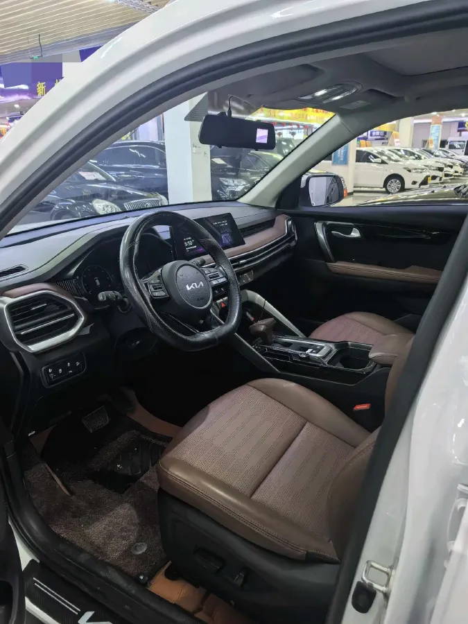 2021 Kia Sportage R 2.0L 161HP L4 6AT,autocango,china used car exporter,china ev exporter,chinese used car exporter,chinese used ev exporter