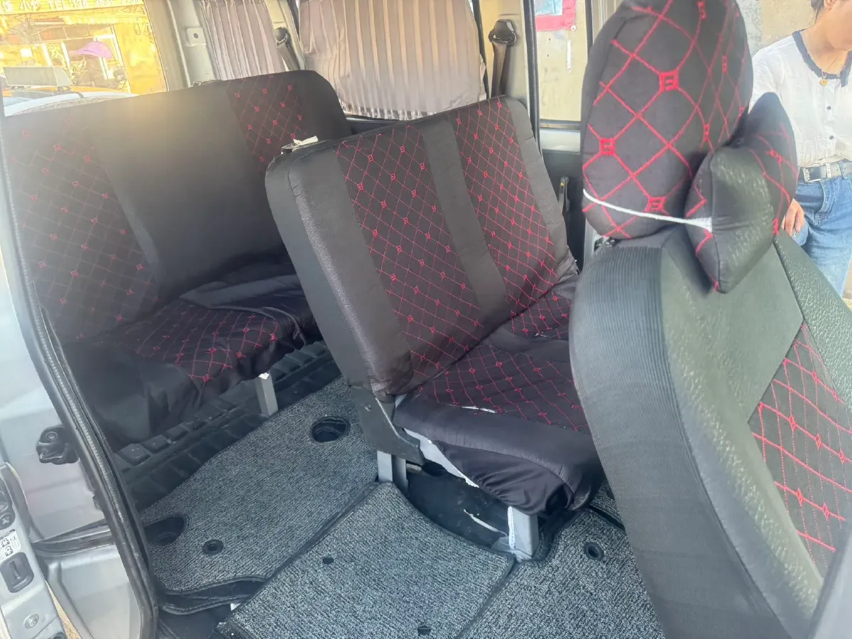 2021 WuLing RongGuang 1.5L 99HP L4 5MT,autocango,china used car exporter,china ev exporter,chinese used car exporter,chinese used ev exporter