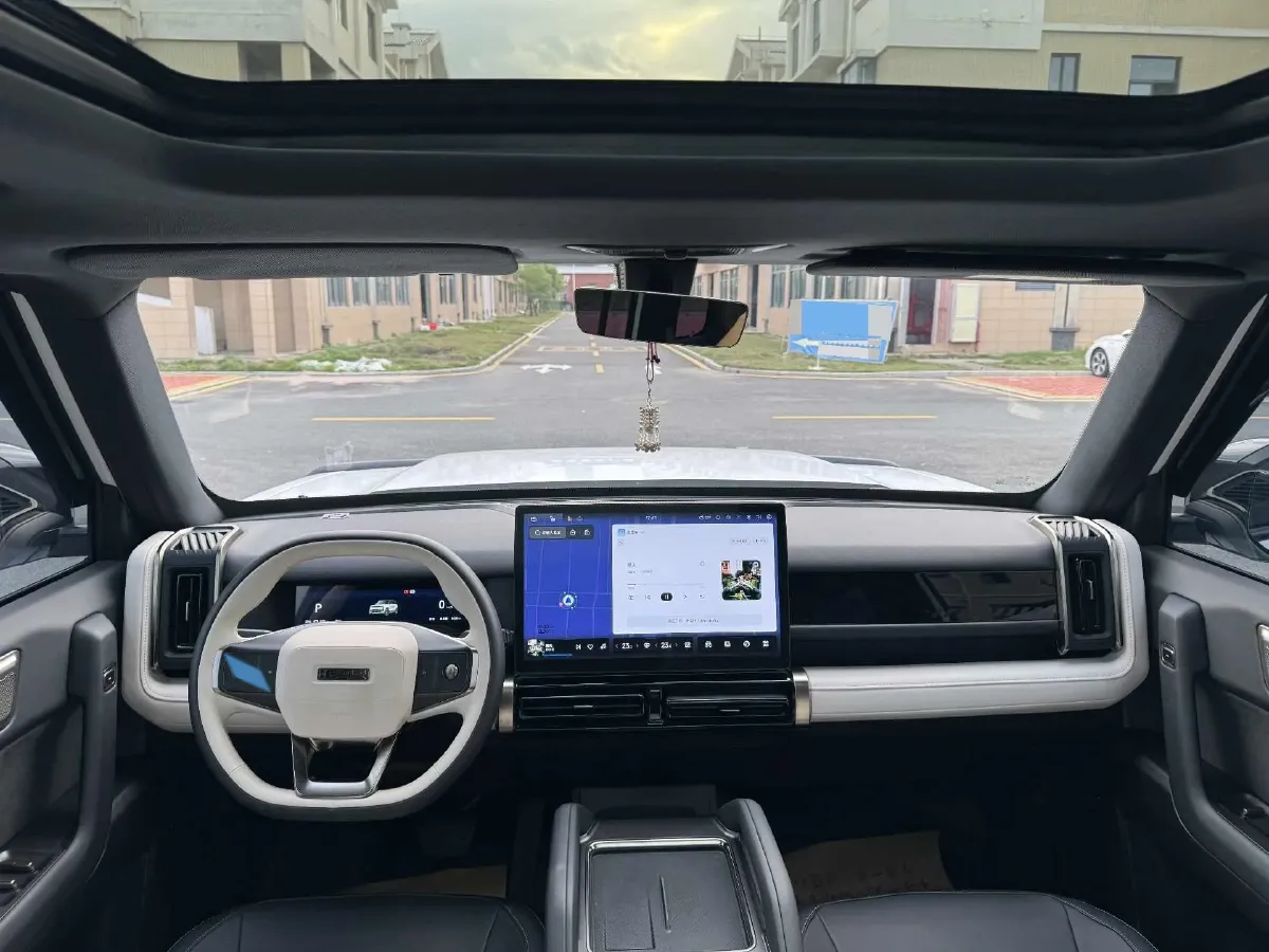 2024 iCAR iCAR 03T BEV 69.77KWH,autocango,china used car exporter,china ev exporter,chinese used car exporter,chinese used ev exporter