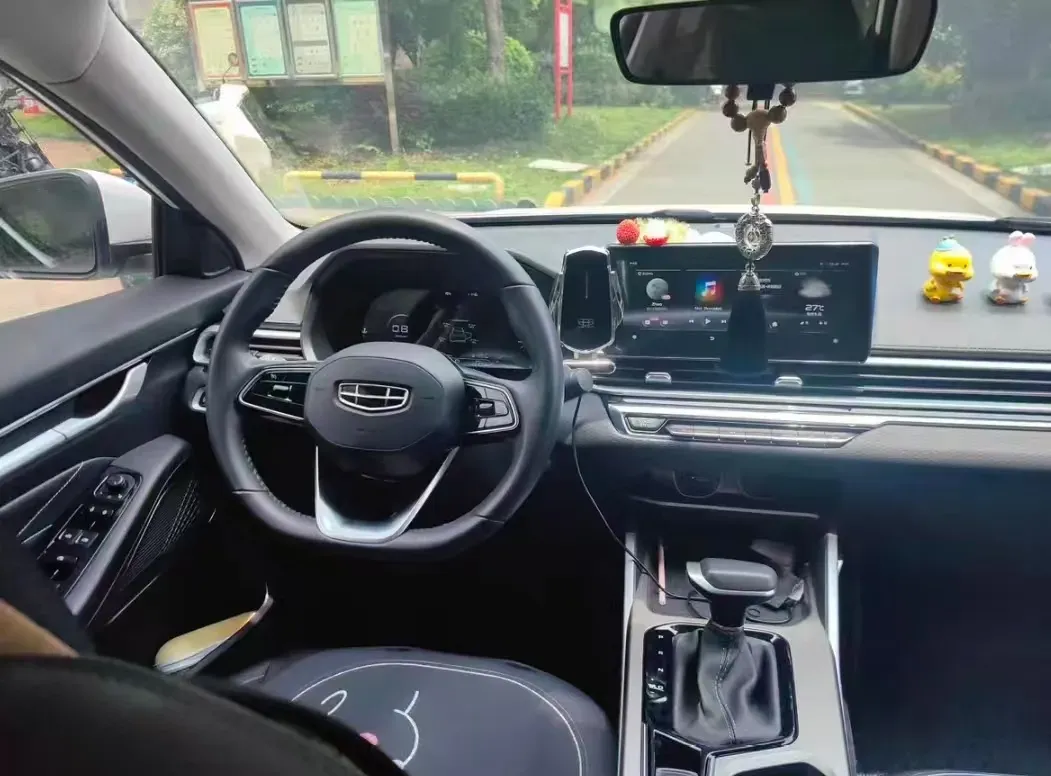 2022 Geely Emgrand 1.5L 114HP L4 CVT,autocango,china used car exporter,china ev exporter,chinese used car exporter,chinese used ev exporter