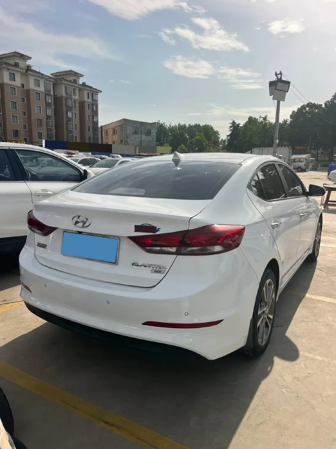 2018 Hyundai Elantra 1.6L 130HP L4 6AT,autocango,china used car exporter,china ev exporter,chinese used car exporter,chinese used ev exporter