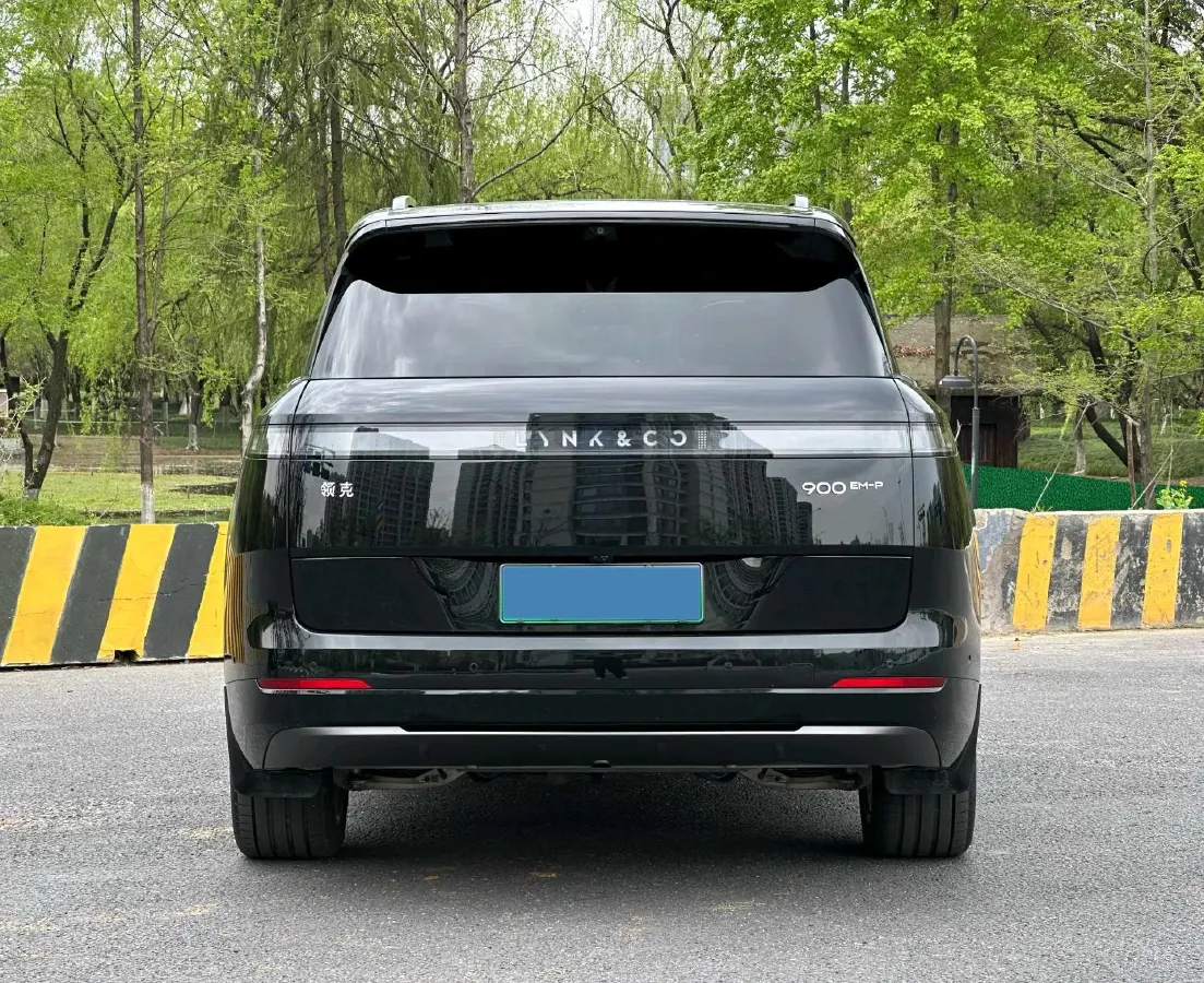 2025 LYNK&CO 900 1.5T 190HP L4 3DHT PHEV 43.3KWH,autocango,china used car exporter,china ev exporter,chinese used car exporter,chinese used ev exporter
