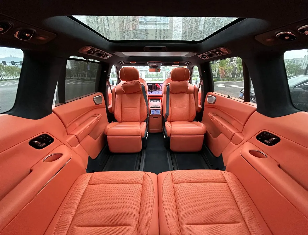 2025 LYNK&CO 900 1.5T 190HP L4 3DHT PHEV 43.3KWH,autocango,china used car exporter,china ev exporter,chinese used car exporter,chinese used ev exporter