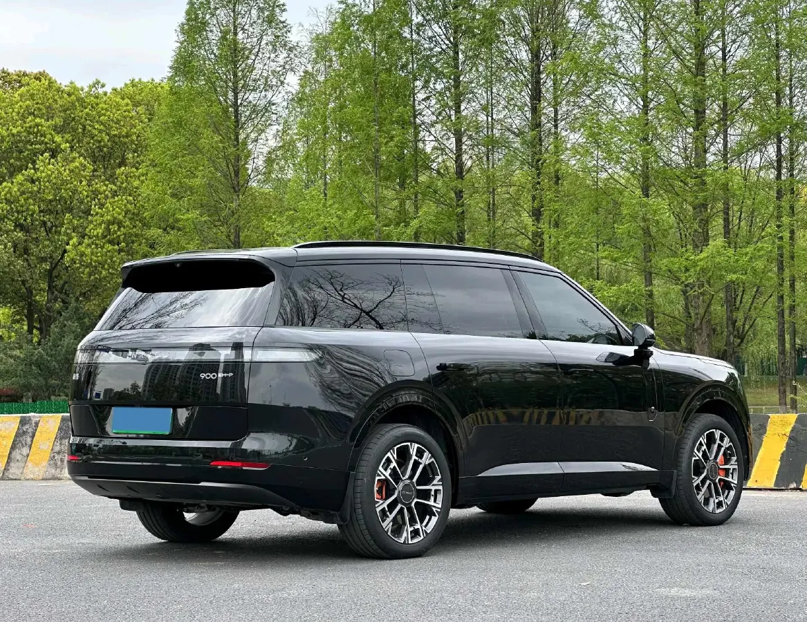 2025 LYNK&CO 900 1.5T 190HP L4 3DHT PHEV 43.3KWH,autocango,china used car exporter,china ev exporter,chinese used car exporter,chinese used ev exporter