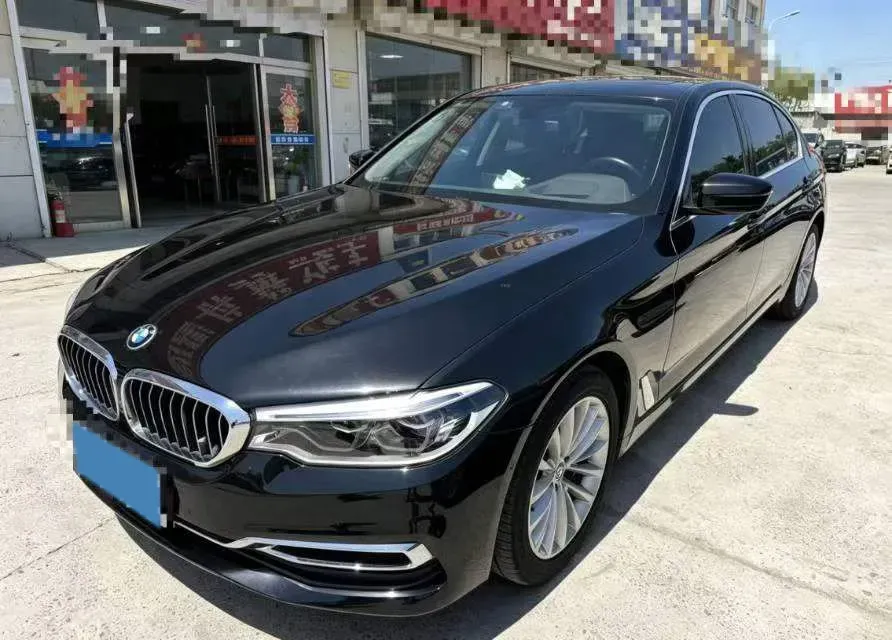 2020 BMW 5 Series 2.0T 252HP L4 8AT,autocango,china used car exporter,china ev exporter,chinese used car exporter,chinese used ev exporter