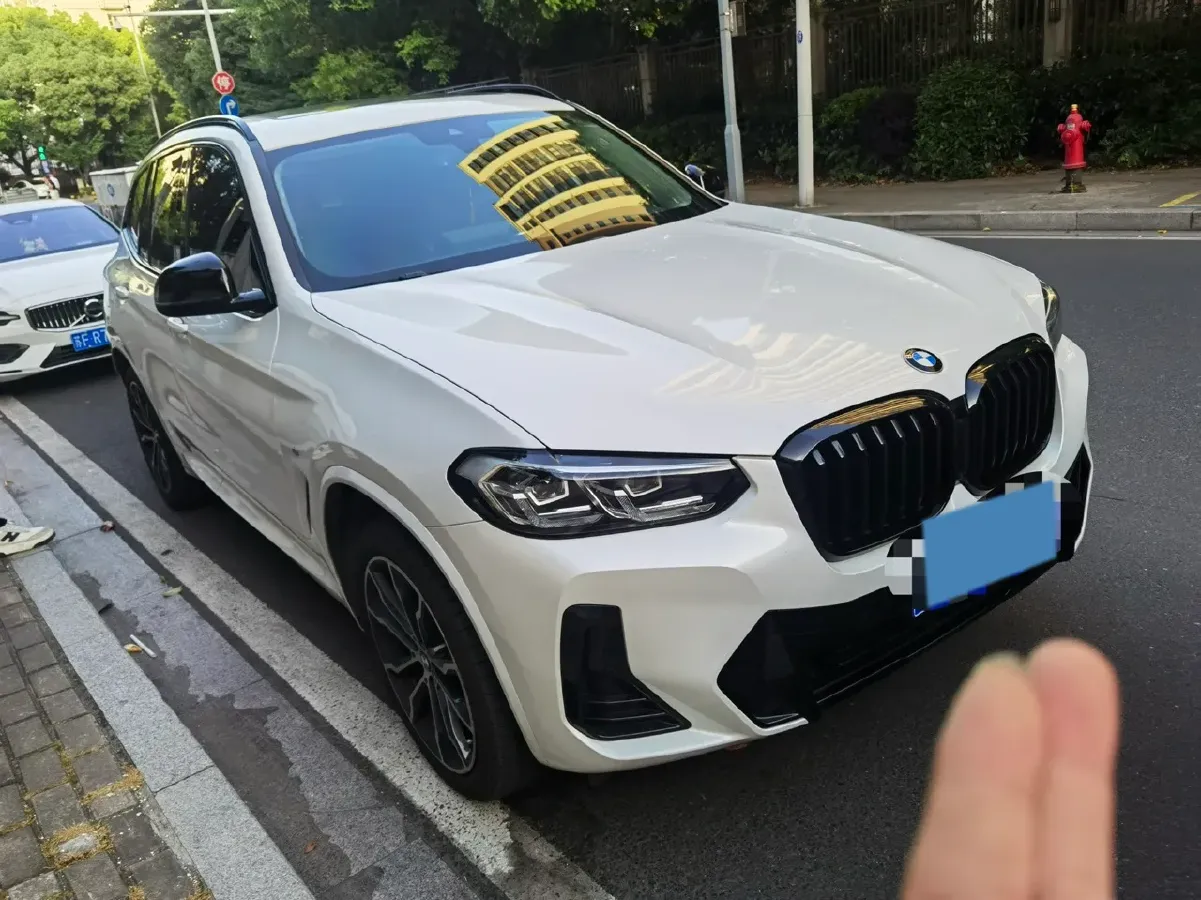 2022 BMW X3 2.0T 252HP L4 8AT,autocango,china used car exporter,china ev exporter,chinese used car exporter,chinese used ev exporter