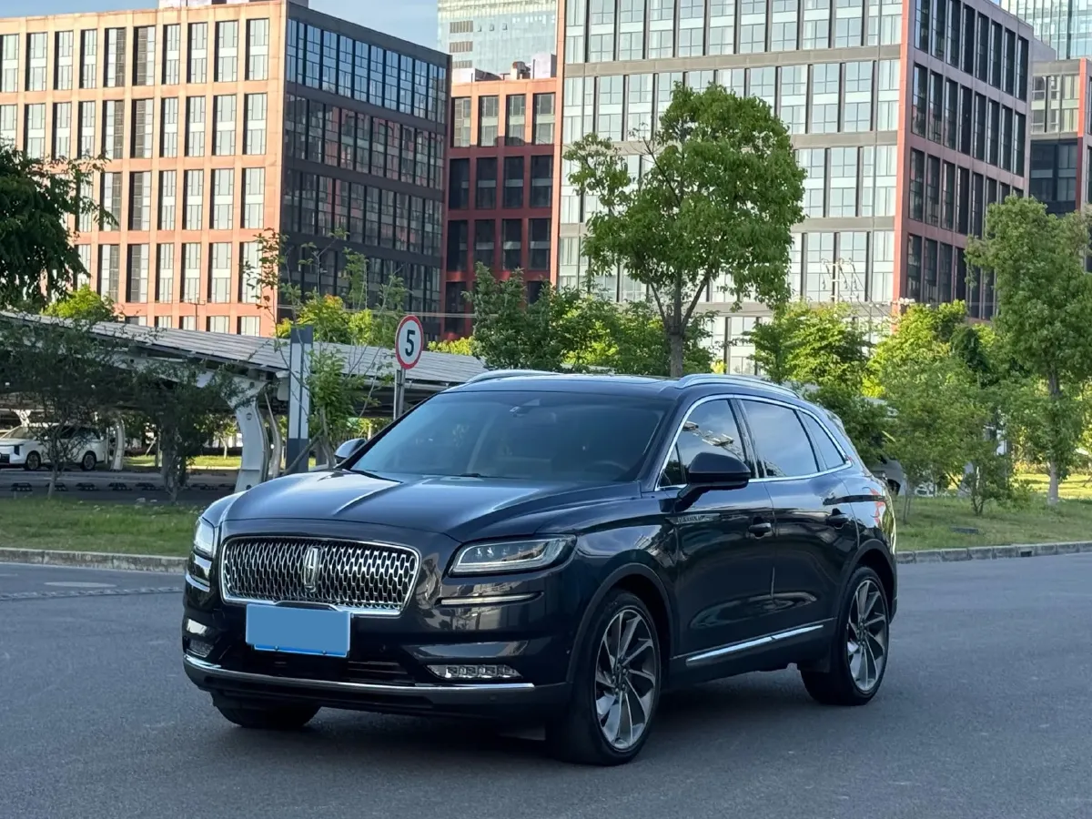 2021 Lincoln Nautilus 2.7T 322HP V6 8AT,autocango,china used car exporter,china ev exporter,chinese used car exporter,chinese used ev exporter