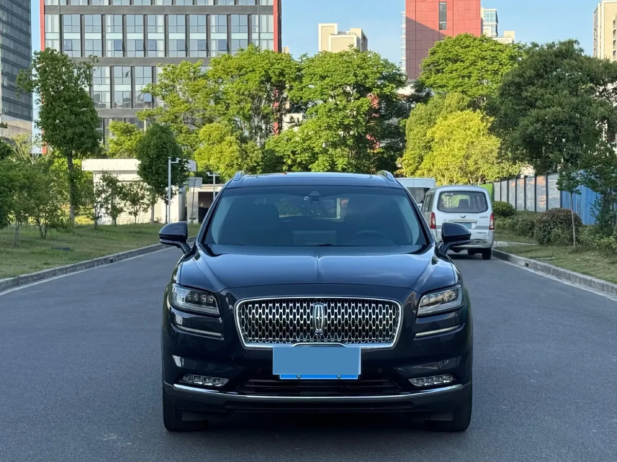 2021 Lincoln Nautilus 2.7T 322HP V6 8AT,autocango,china used car exporter,china ev exporter,chinese used car exporter,chinese used ev exporter