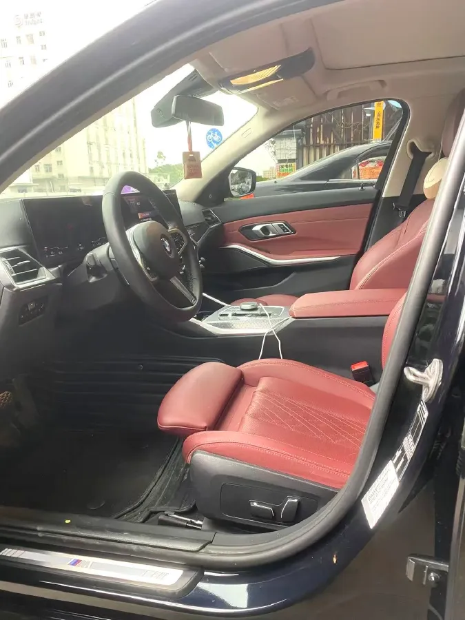 2024 BMW 3 Series 2.0T 184HP L4 8AT,autocango,china used car exporter,china ev exporter,chinese used car exporter,chinese used ev exporter