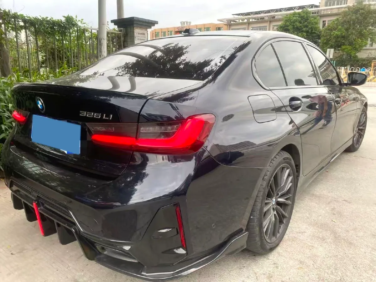 2024 BMW 3 Series 2.0T 184HP L4 8AT,autocango,china used car exporter,china ev exporter,chinese used car exporter,chinese used ev exporter