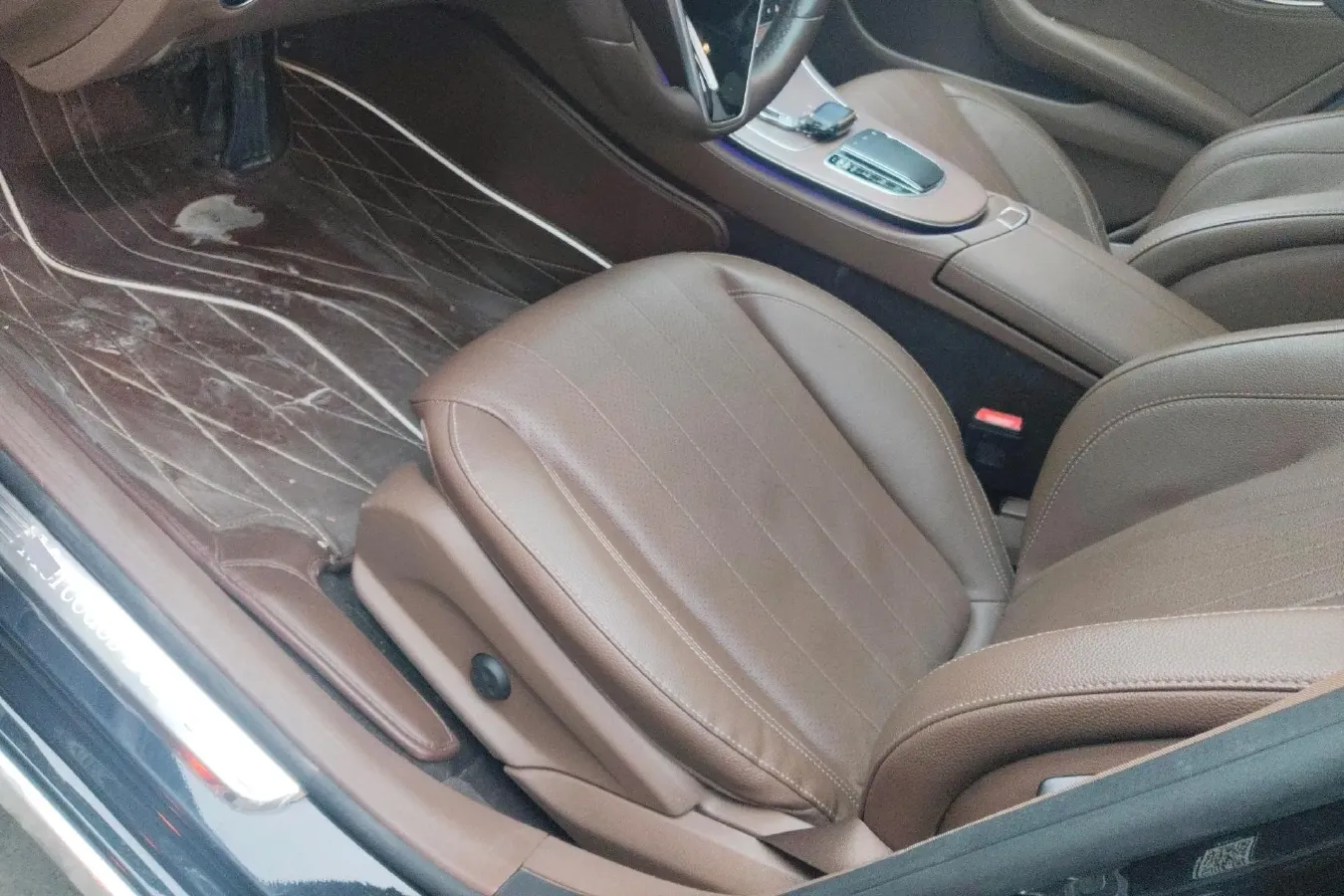 2023 Mercedes-Benz E Class 2.0T 258HP L4 9AT,autocango,china used car exporter,china ev exporter,chinese used car exporter,chinese used ev exporter
