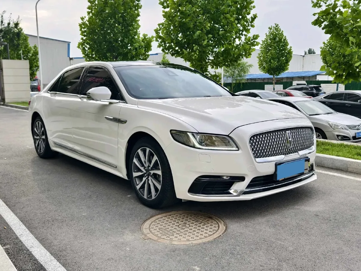 2018 Lincoln Continental 2.0T 261HP L4 6AT,autocango,china used car exporter,china ev exporter,chinese used car exporter,chinese used ev exporter