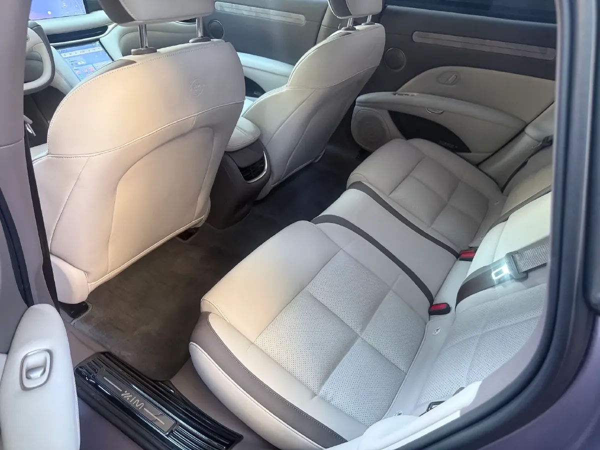 2025 IM L6 BEV,autocango,china used car exporter,china ev exporter,chinese used car exporter,chinese used ev exporter