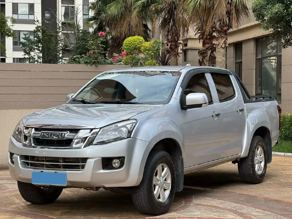 2020 Isuzu LingTuo 2.5T 150HP L4 6AT,autocango,china used car exporter,china ev exporter,chinese used car exporter,chinese used ev exporter