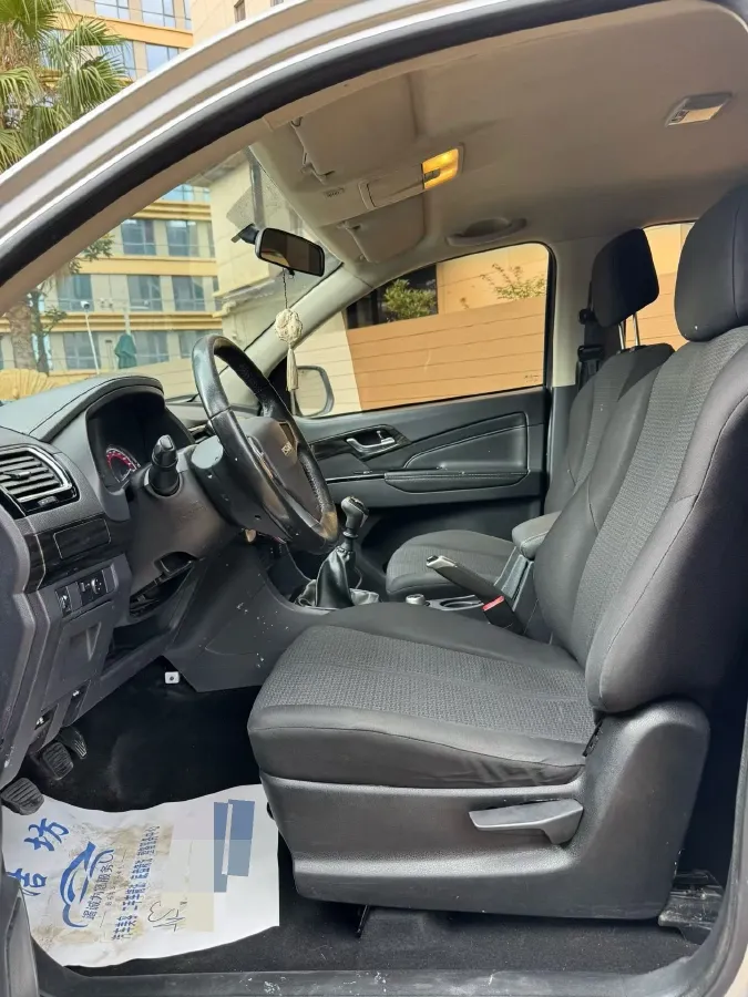 2020 Isuzu LingTuo 2.5T 150HP L4 6AT,autocango,china used car exporter,china ev exporter,chinese used car exporter,chinese used ev exporter