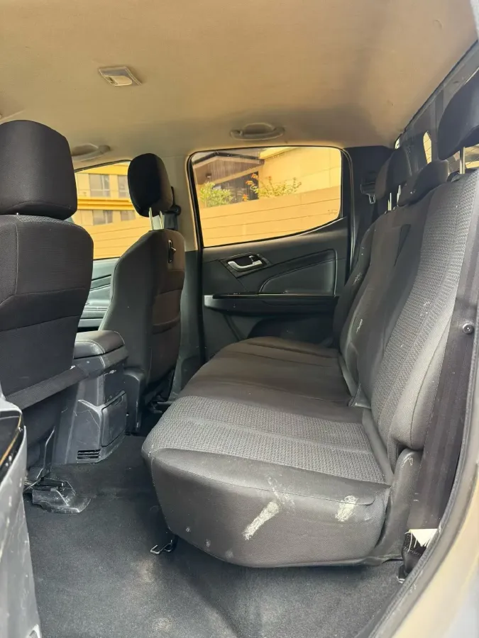 2020 Isuzu LingTuo 2.5T 150HP L4 6AT,autocango,china used car exporter,china ev exporter,chinese used car exporter,chinese used ev exporter
