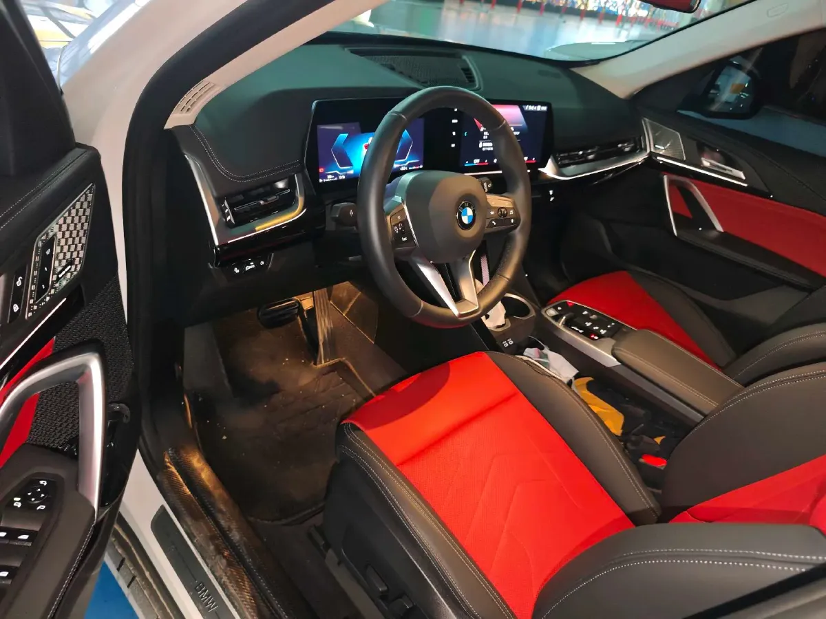 2023 BMW X1 2.0T 204HP L4 7DCT,autocango,china used car exporter,china ev exporter,chinese used car exporter,chinese used ev exporter