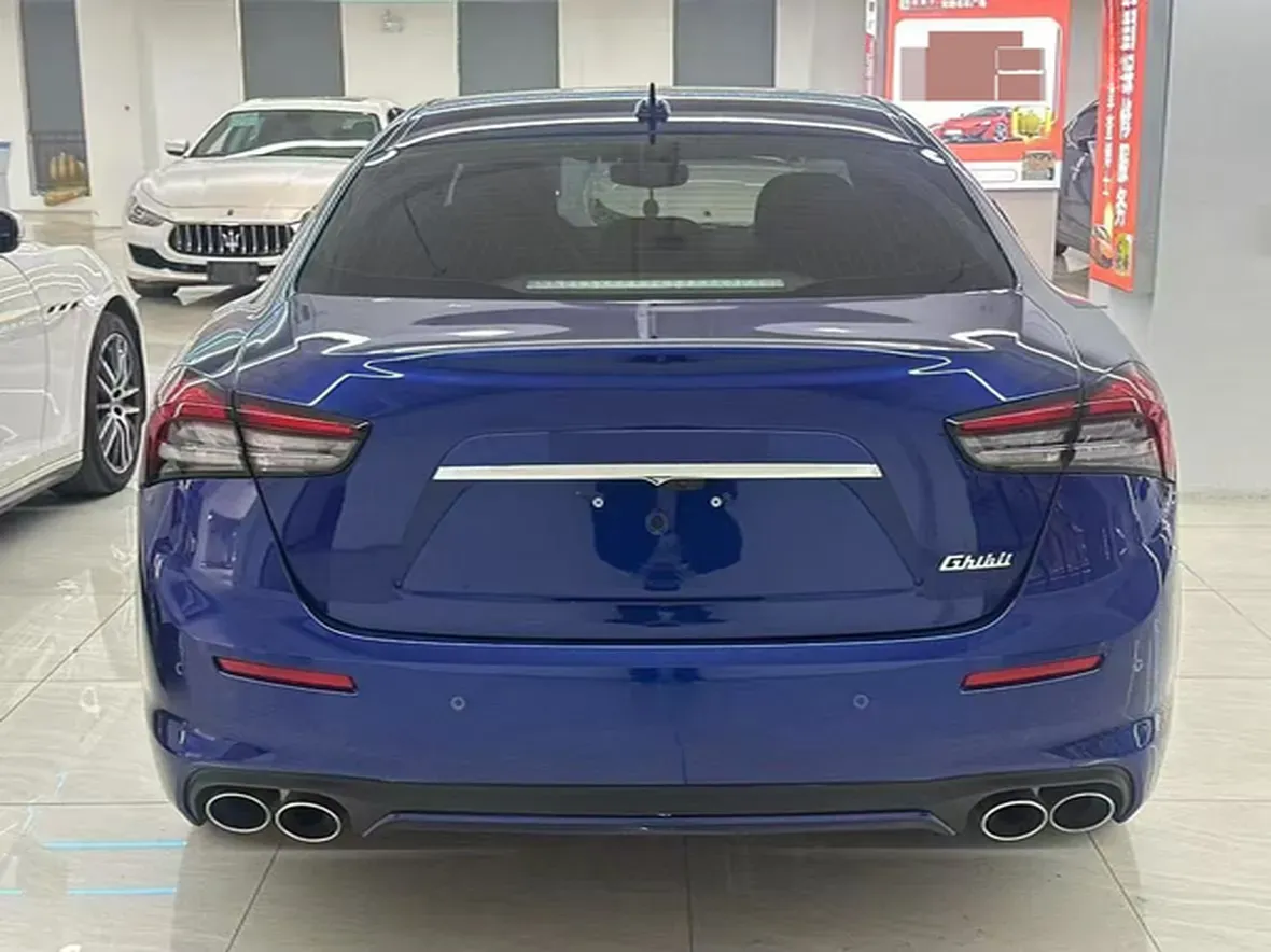 2022 Audi Q7 2.0T 245HP L4 8AT,autocango,china used car exporter,china ev exporter,chinese used car exporter,chinese used ev exporter