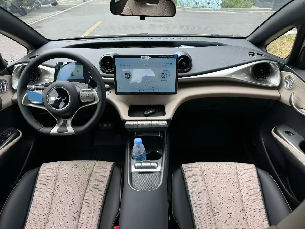 2025 BYD Dolphin BEV 44.928KWH,autocango,china used car exporter,china ev exporter,chinese used car exporter,chinese used ev exporter