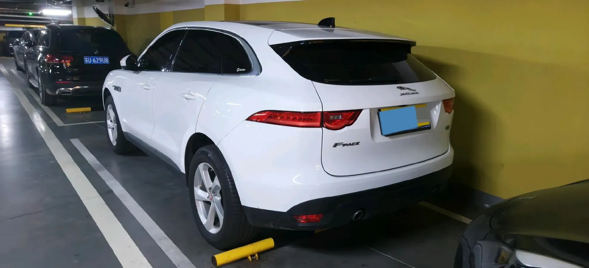 2020 Jaguar F-PACE 2.0T 250HP L4 8AT,autocango,china used car exporter,china ev exporter,chinese used car exporter,chinese used ev exporter